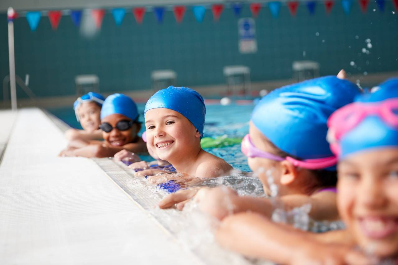 Kinderschwimmen Hallenbad